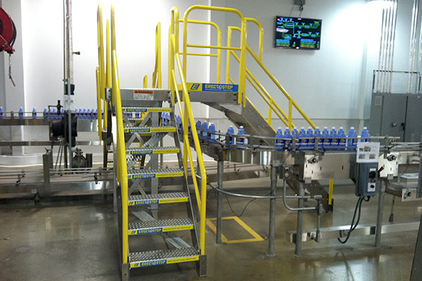 bottling plant conveyor crossover