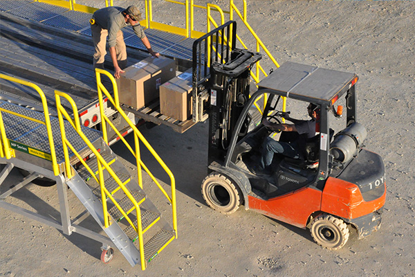 rollastep flatbed mobile work platform