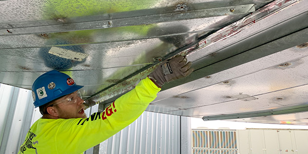 sheet metal rooftop ducts