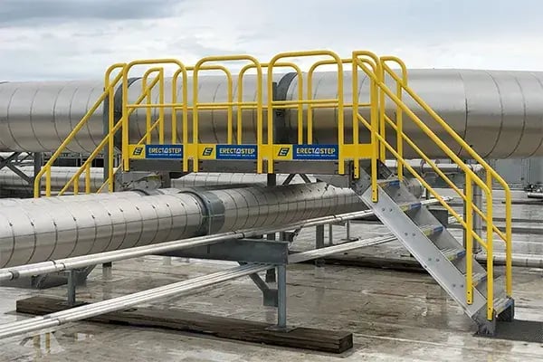 rooftop crossover ladder provides safe access over ducts and pipes