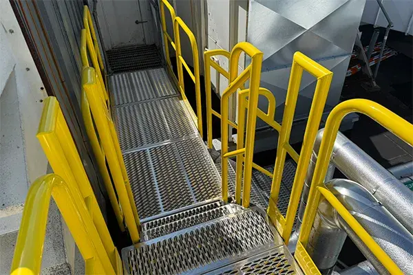 pharma plant rooftop crossover interior door step downdetail