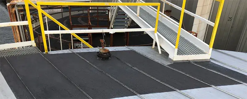 Belzona non-skid coating applied to tank roof area for improved safety