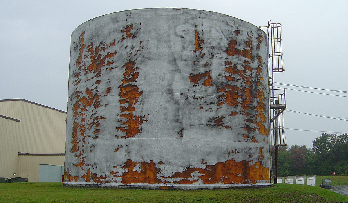 bad foam insulation on storage tank