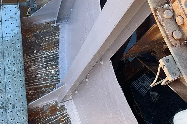 clarifier feed well final coating detail of vanes and supports