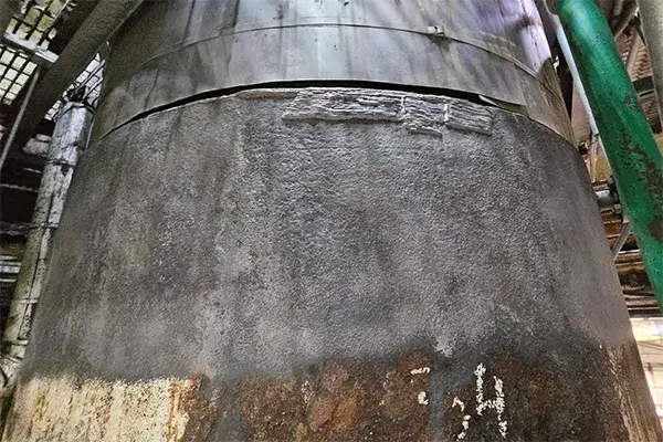 chemical processing vessel with thin-wall metal loss